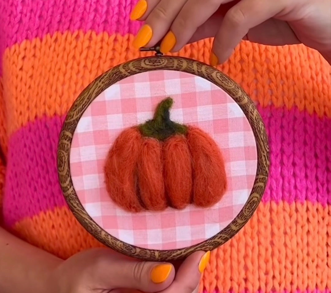 Autumn Needle-Felt Frames at Agora HU5, 14/10/26